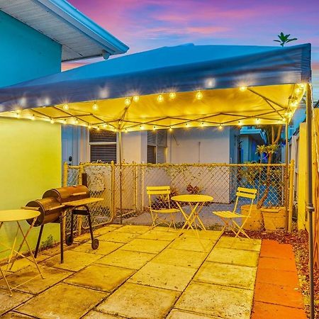 Downtown Hollywood Holiday Retreat Dania Beach Apartment ภายนอก รูปภาพ