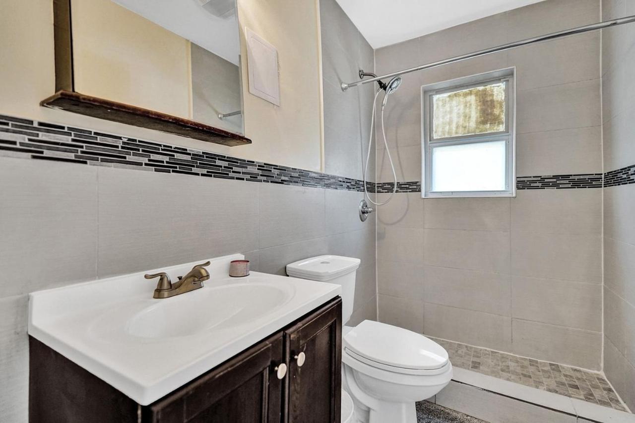 Downtown Hollywood Holiday Retreat Dania Beach Apartment ภายนอก รูปภาพ