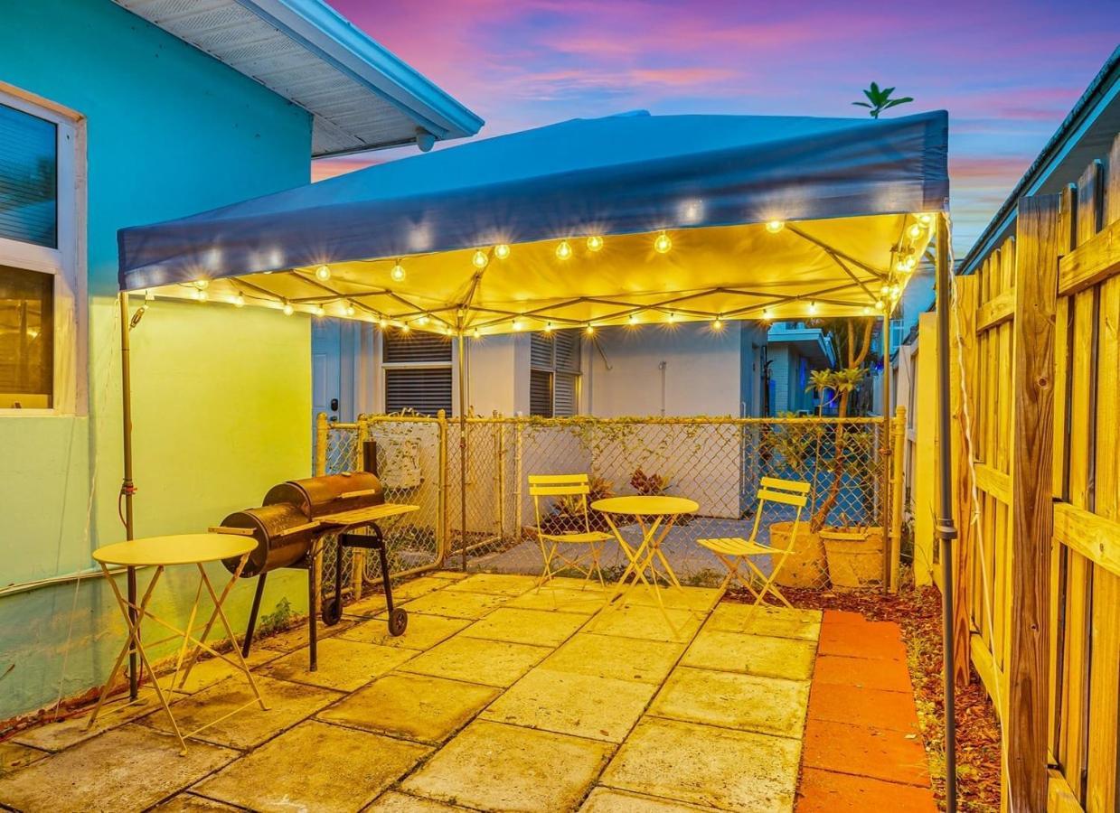 Downtown Hollywood Holiday Retreat Dania Beach Apartment ภายนอก รูปภาพ